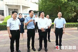 巴特勒打趣：内马尔篮球也打得不错 那个小混蛋几乎什么都擅长